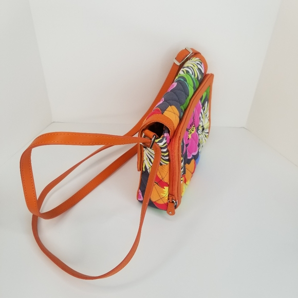 Vera Bradley Small Bag - Picture 3 of 13